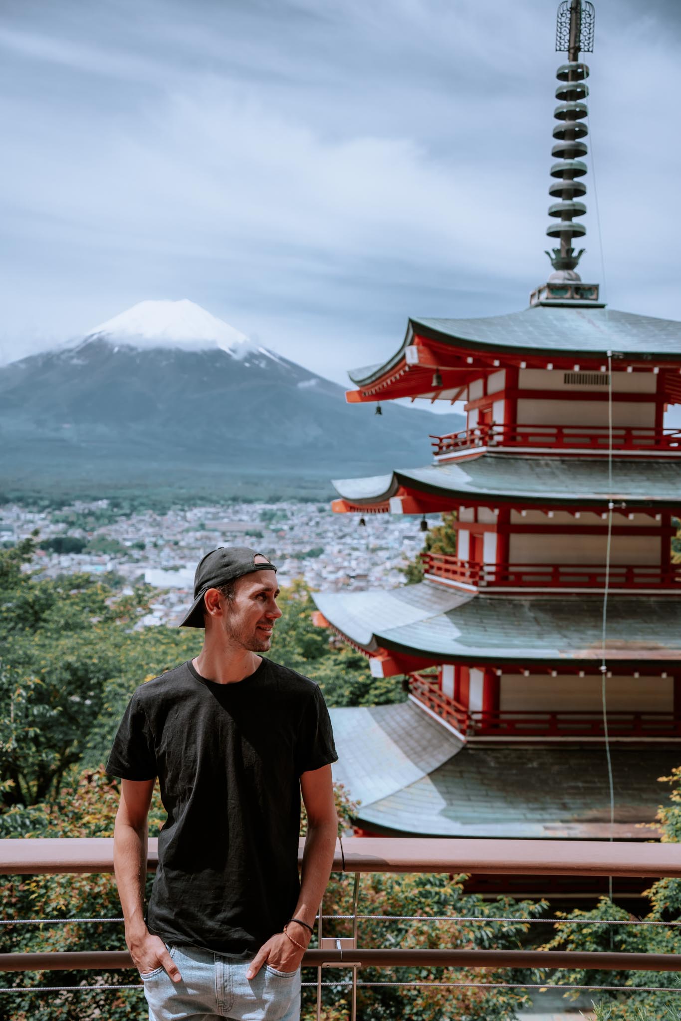 Chureito Pagoda mit Mount Fuji, Japan